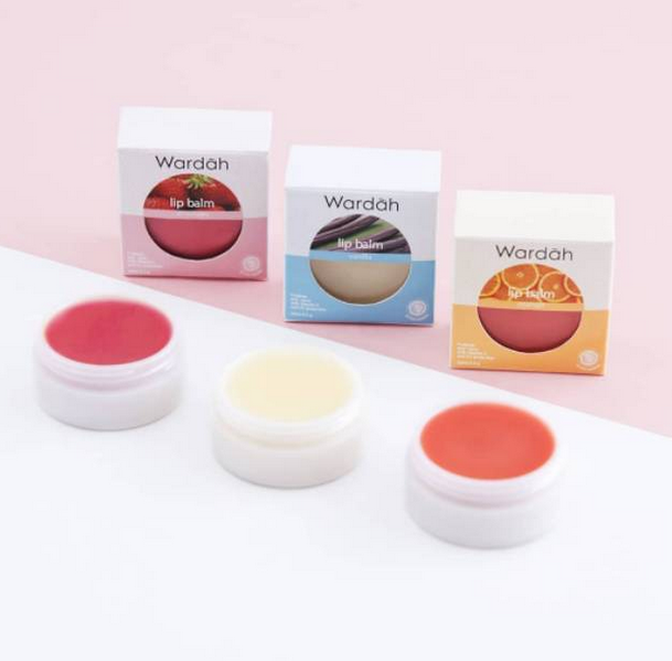 10 Rekomendasi Lip Balm Dalam Bentuk Jar, Simpel dan Gak Makan Tempat!