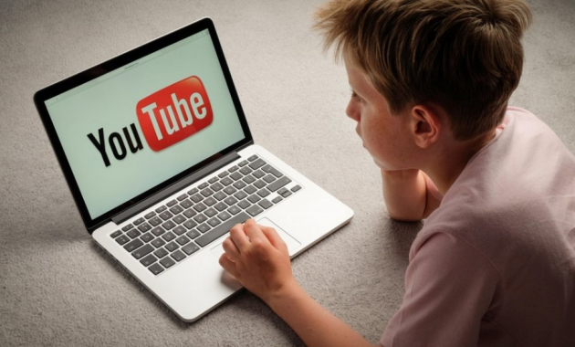 Sisi Positif dan Negatif YouTube Terhadap Anak-anak