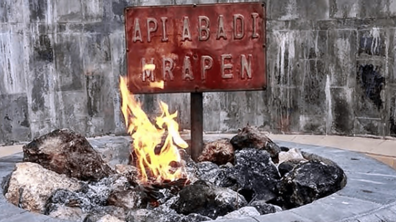 6 Tempat Wisata Api Abadi yang Ada di Indonesia
