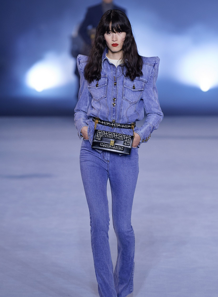 5 Model Celana Jeans yang Akan Jadi Trend di 2021, Kamu Pilih Mana?