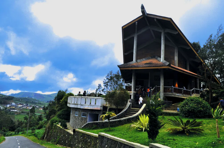 21 Tempat Wisata Dieng Wonosobo yang Indah dan Mengangumkan