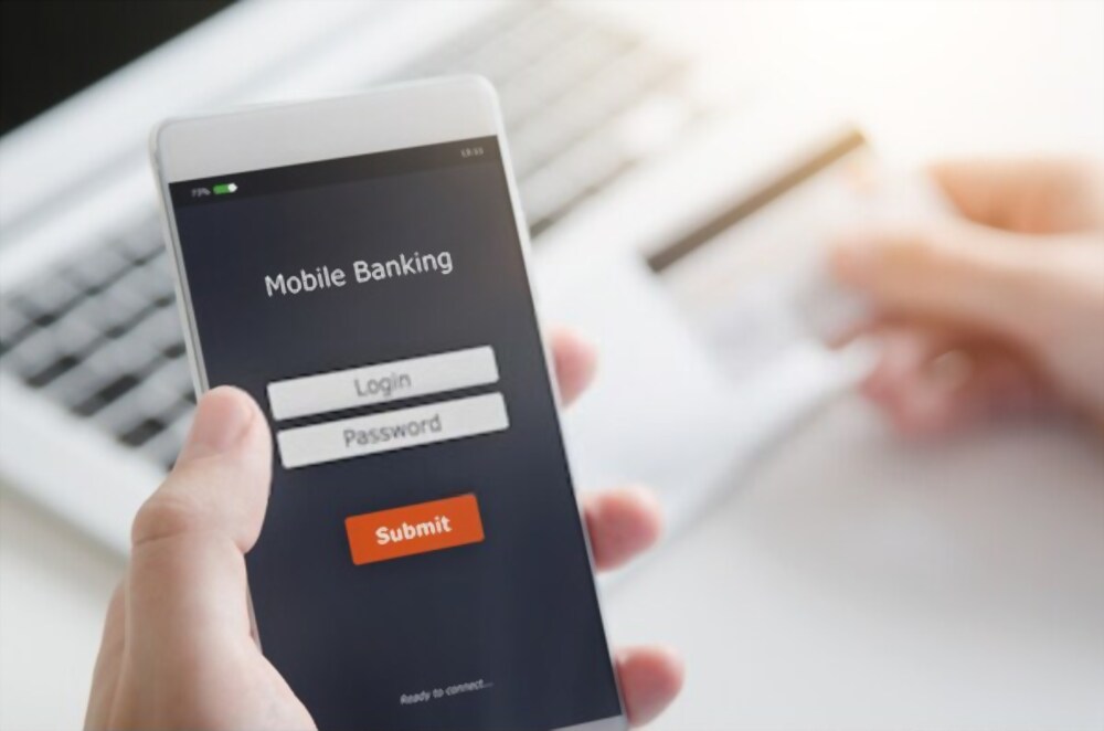 Tips Aman Menggunakan Mobile Banking Agar Tak Dihack!