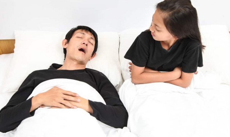 8 Cara Hentikan Kebiasaan Mendengkur Saat tidur