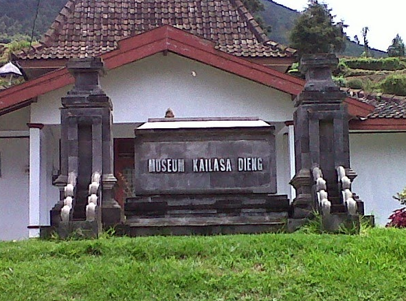 21 Tempat Wisata Dieng Wonosobo yang Indah dan Mengangumkan