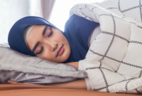 7 Manfaat Posisi Tidur Miring Ke Kanan Sesuai Anjuran Rasulullah