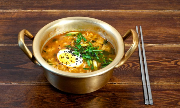 Resep Ramyeon Ala Korea Berbahan Dasar Mi Instan