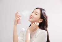 5 Waktu yang Tepat Menggunakan Face Mist