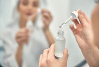 6 Jenis Serum Bulu Mata Alami yang Aman dengan Hasil Maksimal