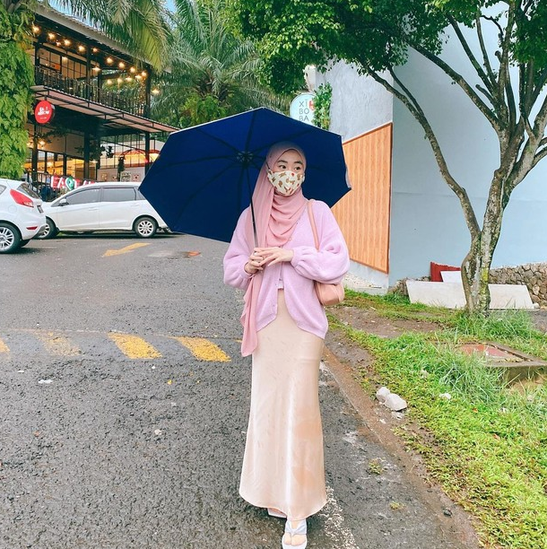 Inspirasi Outfit Lebaran ala Larissa Chou