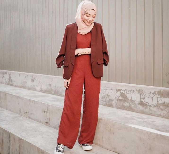 15 Inspirasi Padu Padan Blazer untuk Hijabers Agar Tampilan Lebih Berkelas