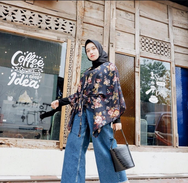 25 Inspirasi OOTD Kulot Jeans untuk Wanita Berhijab