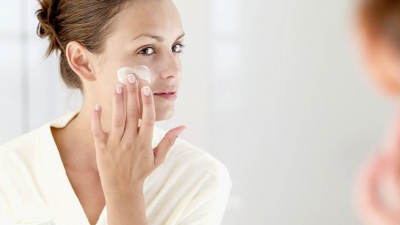 10 Rekomendasi Produk Moisturizer untuk Kulit Kombinasi