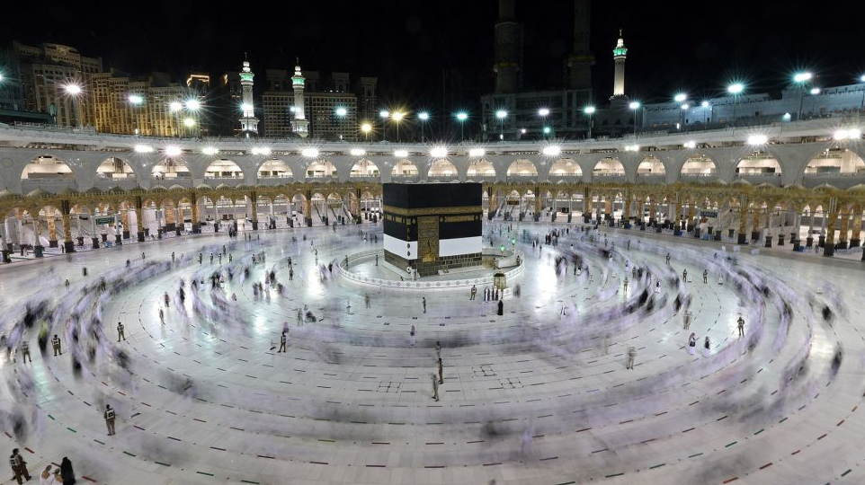 Mulai Hari ini, Arab Saudi Izinkan Jemaah Asing untuk Umrah