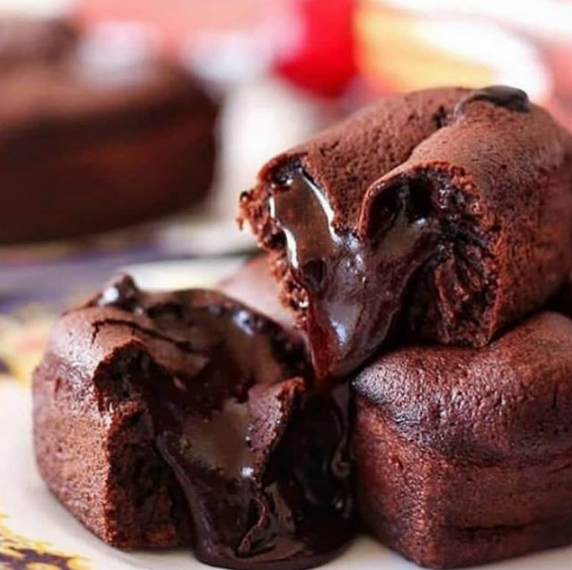 5 Resep Kue Balok Lumer, Cokelatnya Bikin Nagih!