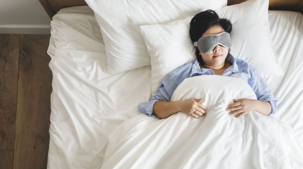 7 Aktivitas Sebelum Tidur yang Bisa Membuat Awet Muda