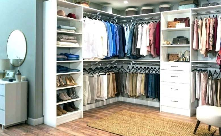 10 Inspirasi Desain Walk in Closet Minimalis dan Unik