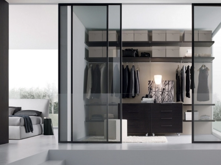 10 Inspirasi Desain Walk in Closet Minimalis dan Unik