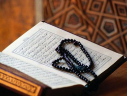 10 Hadist Kebersihan yang Wajib Diketahui Setiap Muslim