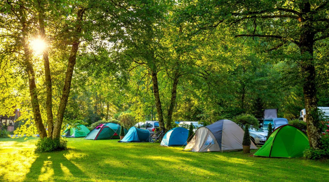 7 Tempat Camping di Bandung yang Asri dan Bikin Betah