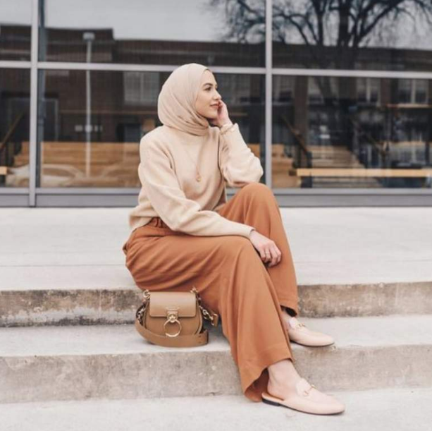 5 Tips Fashion Hijab di Musim Hujan