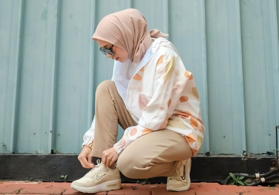 5 Tips Fashion Hijab di Musim Hujan