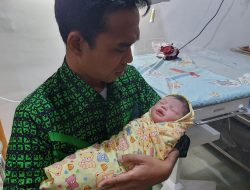 Selamat, Fatimah Az Zahra Istri UAS Melahirkan Anak Pertama