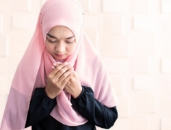 6 Jenis Doa yang Dibenci Allah SWT, Jangan Lakukan!