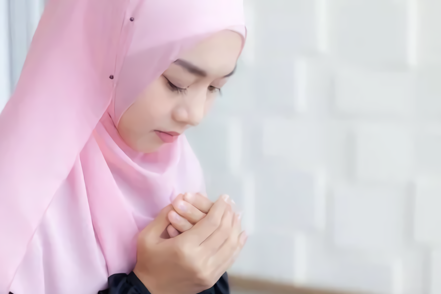 6 Jenis Doa yang Dibenci Allah SWT, Jangan Lakukan!