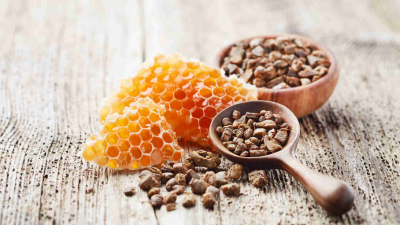 4 Manfaat Propolis untuk Wajah dan Kulit