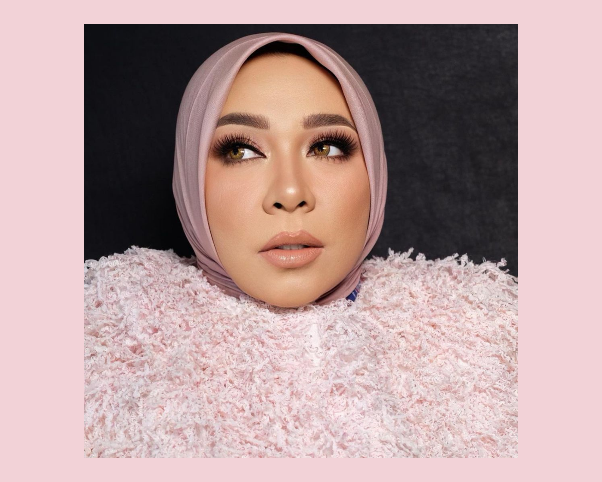 Kisah Hijrah Melly Goeslaw, Awal Berhijab Sempat Tak Dapat Job