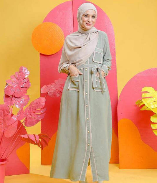 7 Outfit untuk Bukber Ala Shireen Sungkar