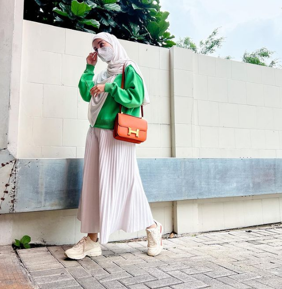 7 Outfit untuk Bukber Ala Shireen Sungkar