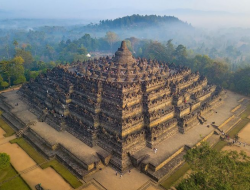 7 Fakta Candi Borobudur, Destinasi Populer di Jawa Tengah