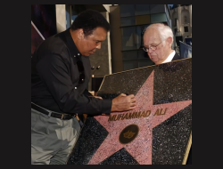 Alasan Muhammad Ali Tolak Namanya Dipajang di Hollywood Walk of Fame