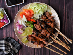 5 Resep Sate Kambing Empuk dan Tidak Bau Prengus