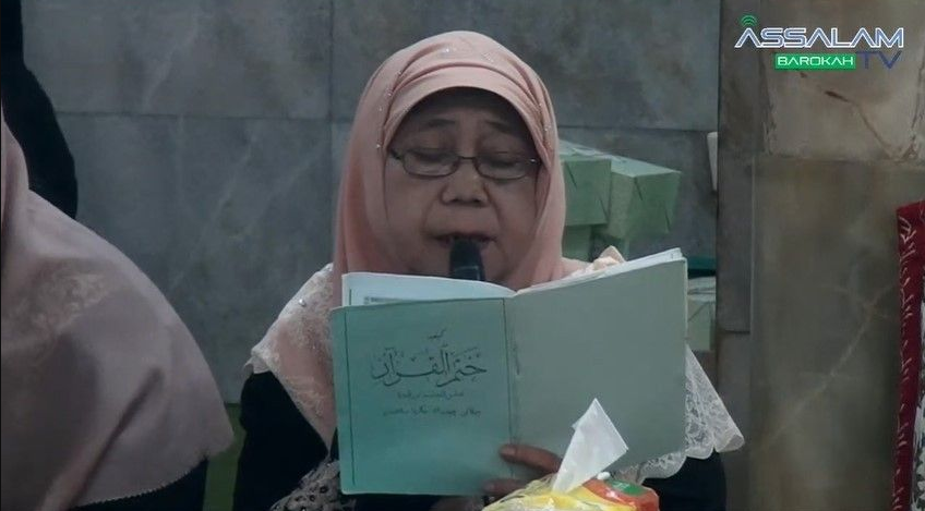 Seorang Ustazah di Tebet Meninggal Dunia Saat Membaca Al-Qur'an
