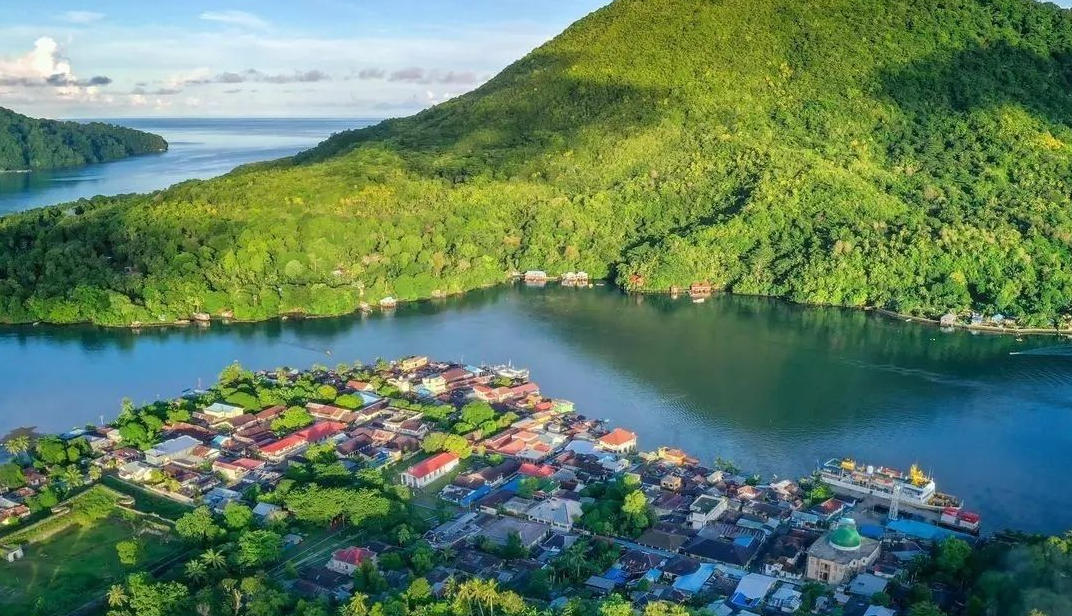 Trending di Twitter, ini 6 Fakta Menarik Banda Neira, Pulau Indah Penuh Sejarah