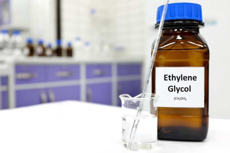Apa itu Etilen Glikol yang Ditemukan pada Obat Sirup?