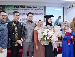 Raih Gelar Doktor ke-2, Oki Setiana Dewi Lulus dengan Predikat Cumlaude