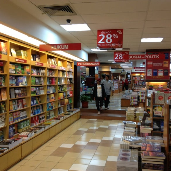 9 Daftar Lokasi Gramedia di Bandung