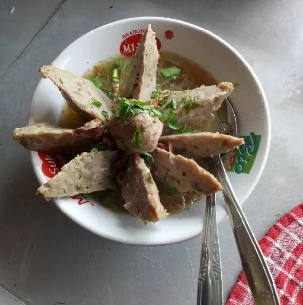 13 Warung Bakso Enak di Bekasi, Wajib Coba!