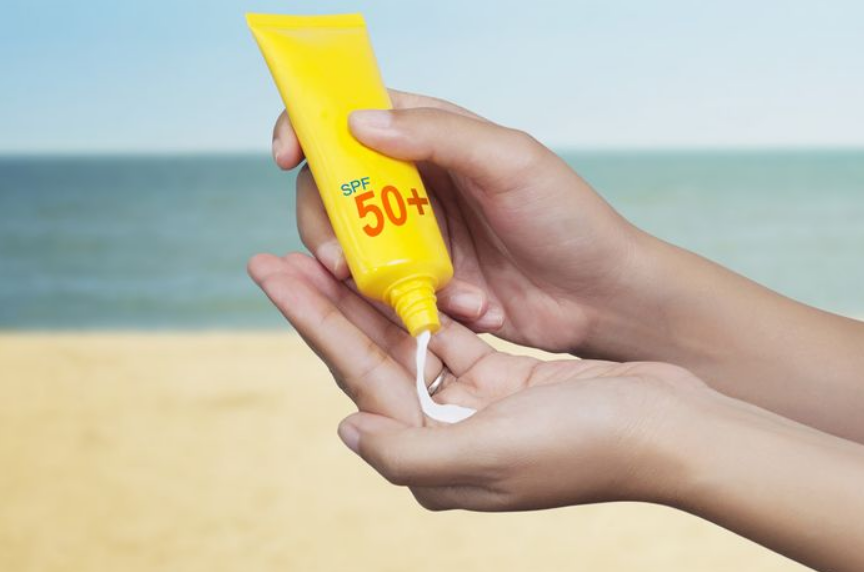 Bukan Hanya Wajah, ini Bagian Tubuh yang Wajib Pakai Sunscreen