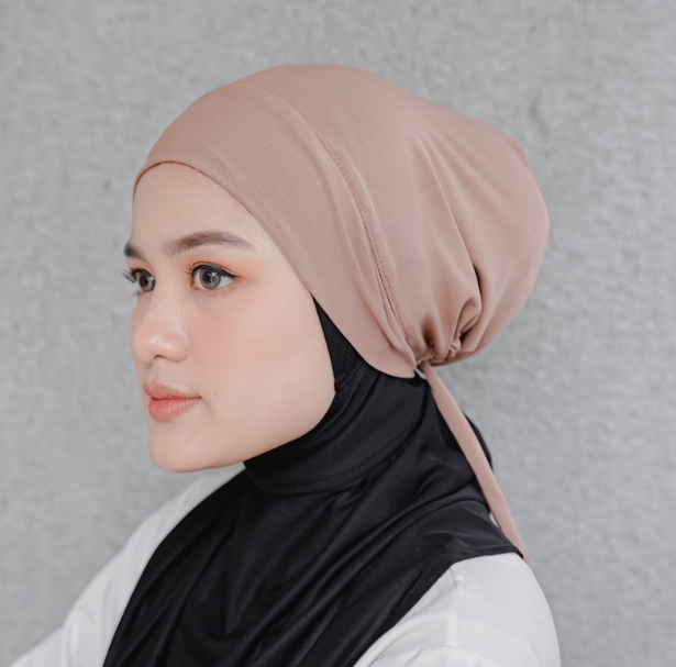 7 Tips Agar Hijab Bebas Bau, Lebih Nyaman dan Percaya Diri