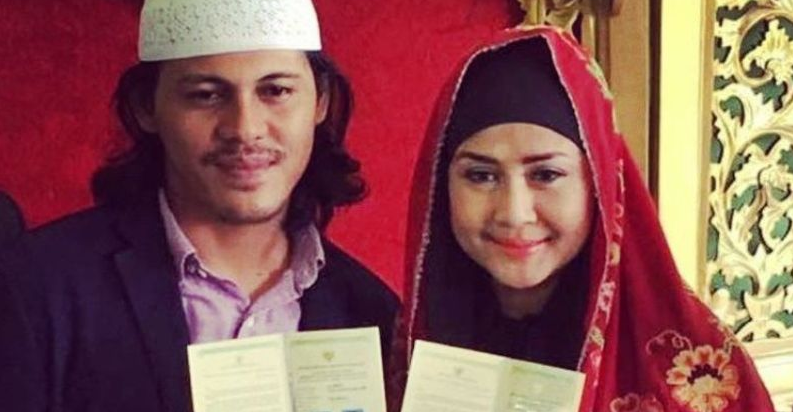 5 Pasangan Artis yang Menikah di KUA, Sederhana dan Khidmat