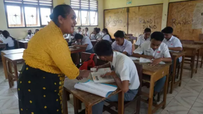 Gubernur NTT Meminta Siswa SMA Masuk Sekolah Pukul 5 Pagi