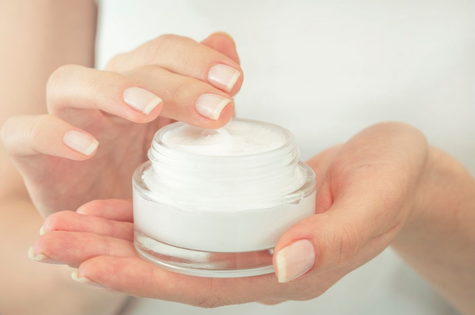 7 Manfaat Moisturizer Selain untuk Melembapkan Kulit Wajah