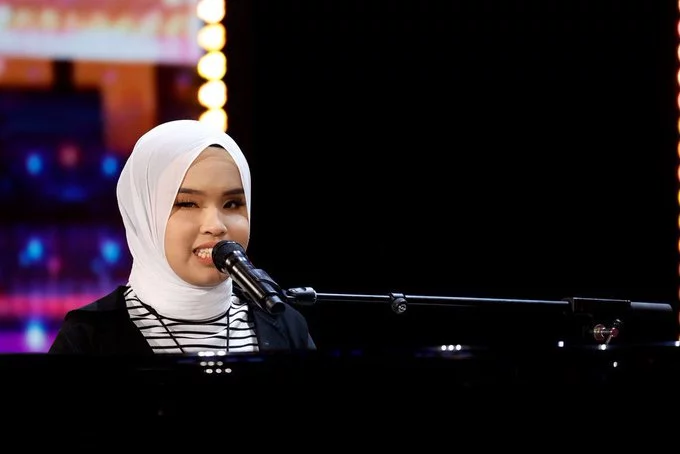 7 Fakta Putri Ariani, Penyanyi Indonesia Raih Golden Buzzer di AGT 2023