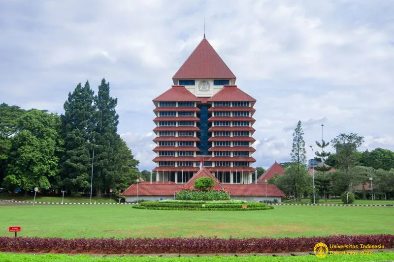 Masih 15 Tahun, Dyah Ayu Ardhana Jadi Mahasiswa Termuda di UI