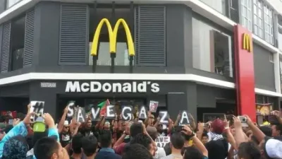 Boikot McD Menggema Usai Sumbang Makanan Gratis Bagi Tentara Israel