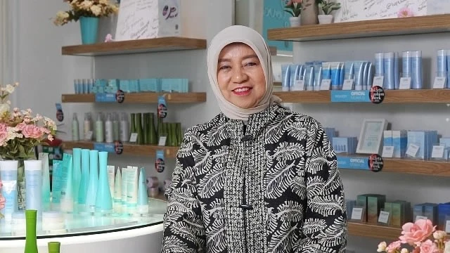 Profil Nurhayati Subakat, Founder Wardah yang Tak Pernah Flexing Barang Mewah